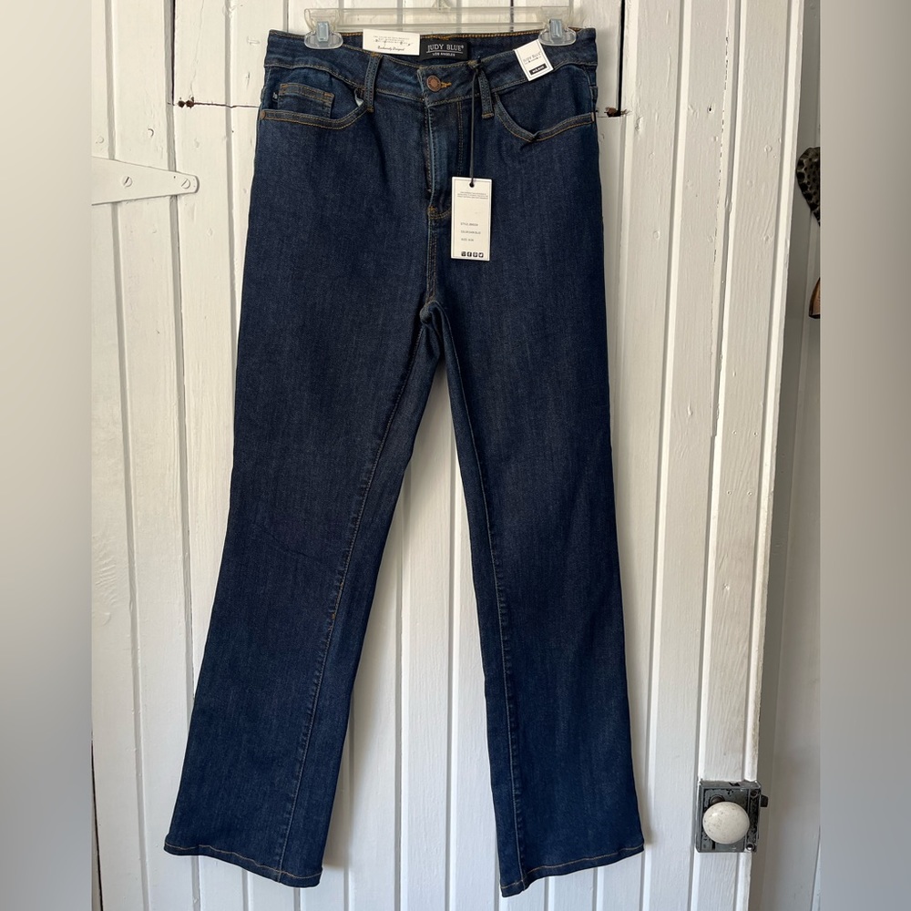 NWT Judy Blue Slim Bootcut Jeans